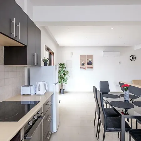 City Villas I