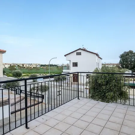 City Villas I Villa Larnaca